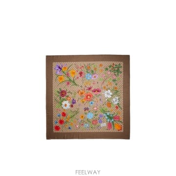 GUCCI 26FW ���� �� �� ��ũ shawl with Flora �� GG ����Ʈ in shell 8737293GA326FW ���� �� �� ��ũ shawl with Flora �� GG ����Ʈ in 