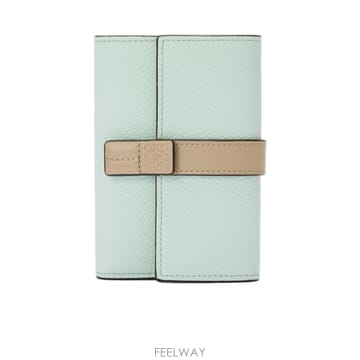 Loewe 26SS Loewe ���� �з� C660S86X046874 TP57729514526SS Loewe ���� �з� C660S86X046874 TP577295145