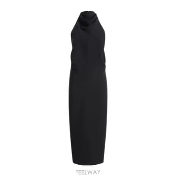 Khaite 26FW Khaite ���� �巹�� 56504114200 TP57678607026FW Khaite ���� �巹�� 56504114200 TP576786070