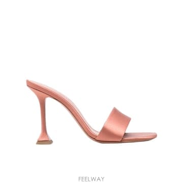 | Other Brand | 26FW �ƹ̳����Ƶ� ���� ���� ANDREEA95CAPPU TP57678506126FW �ƹ̳����Ƶ� ���� ���� ANDREEA95CAPPU TP576785061