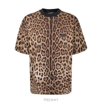 Dolce&Gabbana 25SS ��ü�ذ��ٳ� ��Ʈ sleeves  Crew �ض���  Front �ΰ� detail  G8SH6TFS725SS ��ü�ذ��ٳ� ��Ʈ sleeves  Crew �ض���  Front ��
