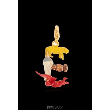 Marni 25FW Marni Pendant with a letter PNMV0100PEP652800X99 TP577125FW Marni Pendant with a letter PNMV0100PEP652800X99 