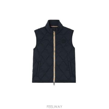 Burberry �׶�����Ÿ �ؿ� ������ ���� ACRESFORD QUILTED DOWN VEST 8129818A1222�׶�����Ÿ �ؿ� ������ ���� ACRESFORD QUILTED DOWN VES