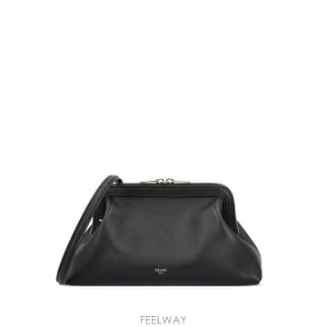 셀린느 DOCTOR POUCH SMALL LEATHER CLUTCH