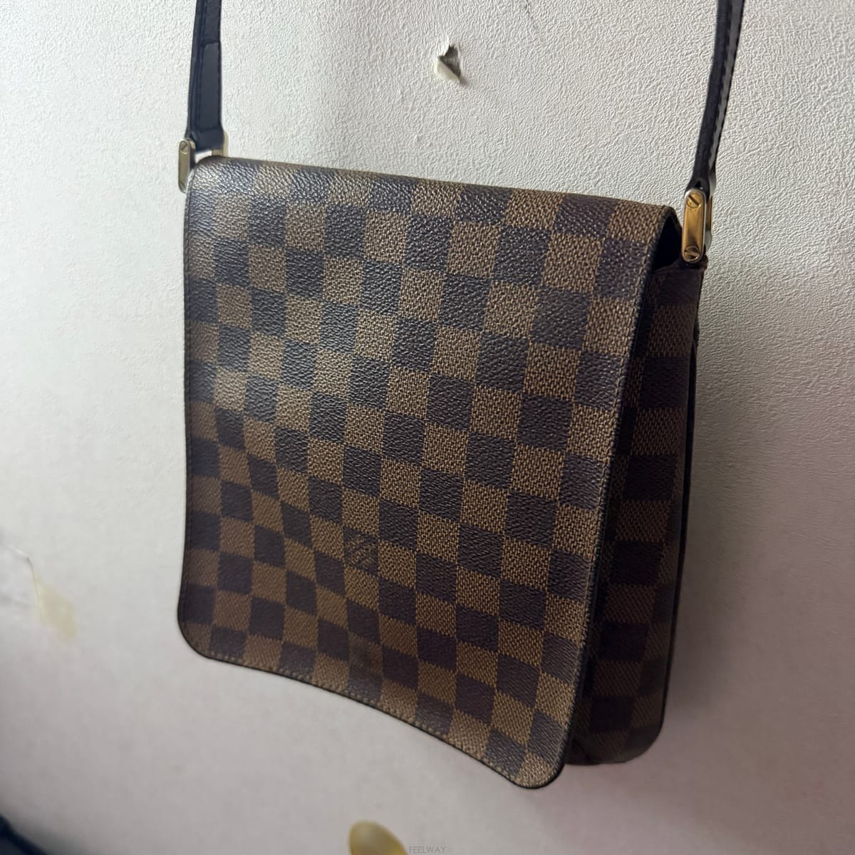 Louis Vuitton ���̺��� �ٹ̿� ���� ��� ��� ũ�ν�����̺��� �ٹ̿� ���� ��� ��� ũ�ν���
