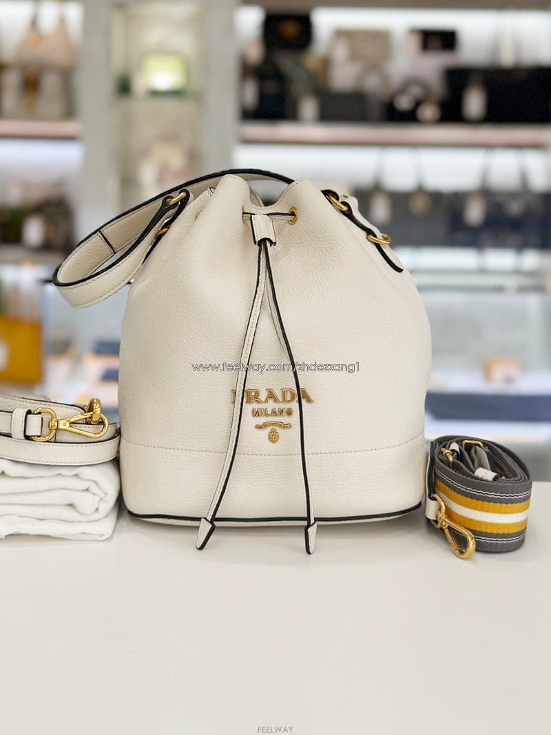 PRADA ����� ���ڷ� ���̳� ��Ŷ ����� 1BE018����� ���ڷ� ���̳� ��Ŷ ����� 1BE018