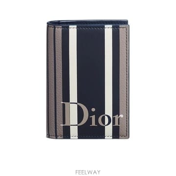 DIOR 26FW ũ����î  ���� �з� 2ESCH207INTH058 TP57536903226FW ũ����î  ���� �з� 2ESCH207INTH058 TP575369032