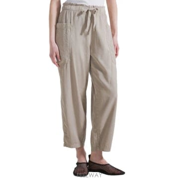 | Other Brand | DEHA PANTALONE DONNA TWILL D4275657005BEIGE TP575757184DEHA PANTALONE DONNA TWILL D4275657005BEIGE TP57575718