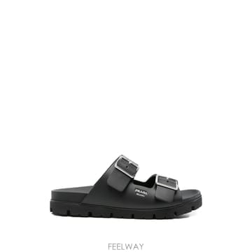 PRADA 26SS ����� ���� with double adjustable strap  Robust rubber sole26SS ����� ���� with double adjustable strap  Robust 