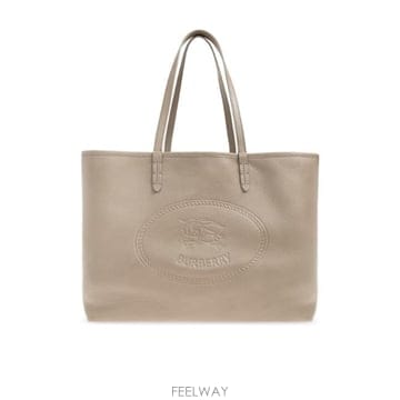 Burberry 25FW Burberry ���� �ڵ�� 81149701 TP57896980225FW Burberry ���� �ڵ�� 81149701 TP578969802