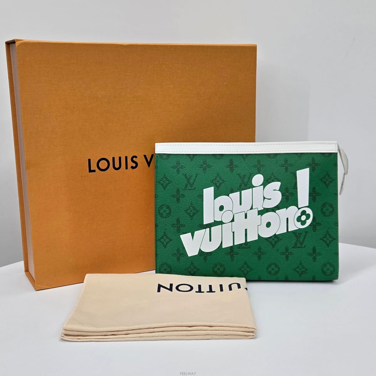 Louis Vuitton ���̺��� LV ���긮���� ����Ʈ ������ Ŭ��ġ MM���̺��� LV ���긮���� ����Ʈ ������ Ŭ��ġ MM