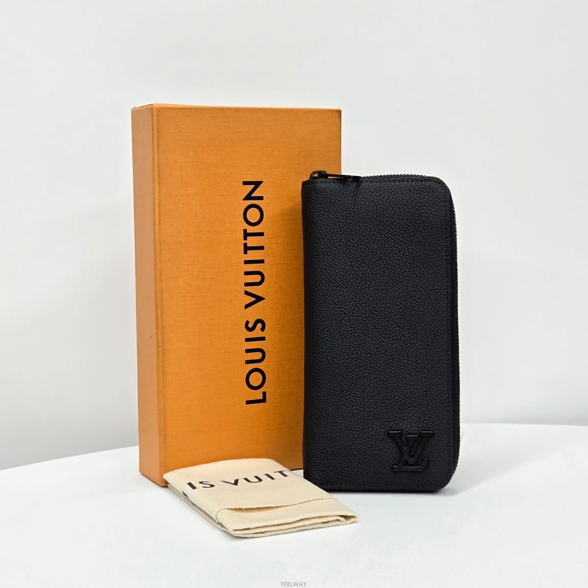 Louis Vuitton ���̺��� LV ����α׷� ���۵��� ���������̺��� LV ����α׷� ���۵��� ������
