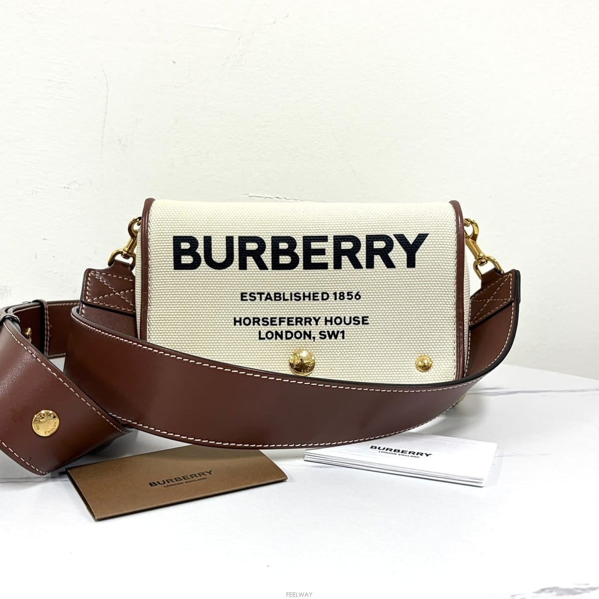 Burberry ������ ȣ���丮 ��ư ĵ���� ���� ũ�ν��� (8026608)������ ȣ���丮 ��ư ĵ���� ���� ũ�ν��� (8026608)
