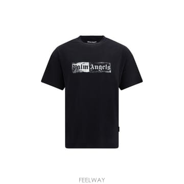 Palm Angels �ؿ� ���¸���� AW26 �� ������ ���� ������ �ΰ� Ƽ���� PAMAA001JR005_1003�ؿ� ���¸���� AW26 �� ������ ���� ������ �ΰ� Ƽ����