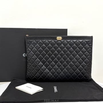 샤넬 캐비어 보이 클러치백 라지 블랙 (A84407)