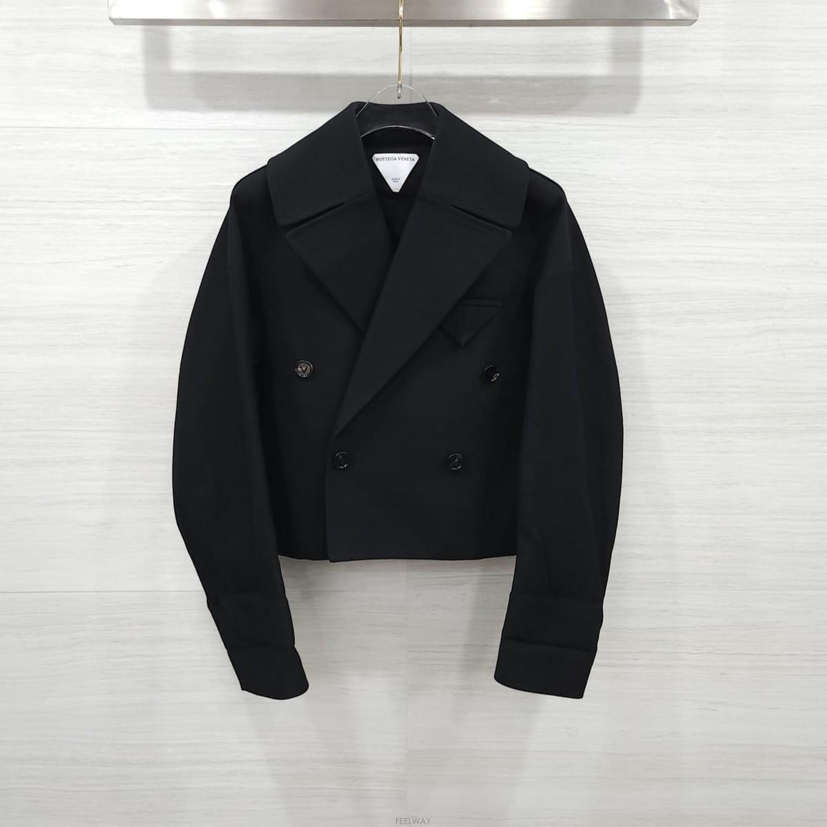 Bottega Veneta [������] 34 / ���װ�����Ÿ ���� ��ư ������ ���� 686152[������] 34 / ���װ�����Ÿ ���� ��ư ������ ���� 68615