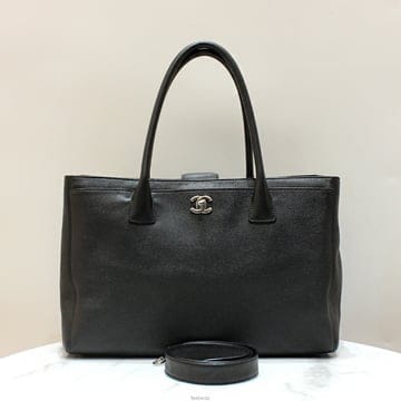 CHANEL ��ǰ�ٿõ��� ���� �����׷��� 17�����ǰ�ٿõ��� ���� �����׷��� 17����
