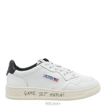 AUTRY 26FW ��Ʈ�� �޴޸���Ʈ �ο� ����Ŀ�� AULM ML02 White26FW ��Ʈ�� �޴޸���Ʈ �ο� ����Ŀ�� AULM ML02 White
