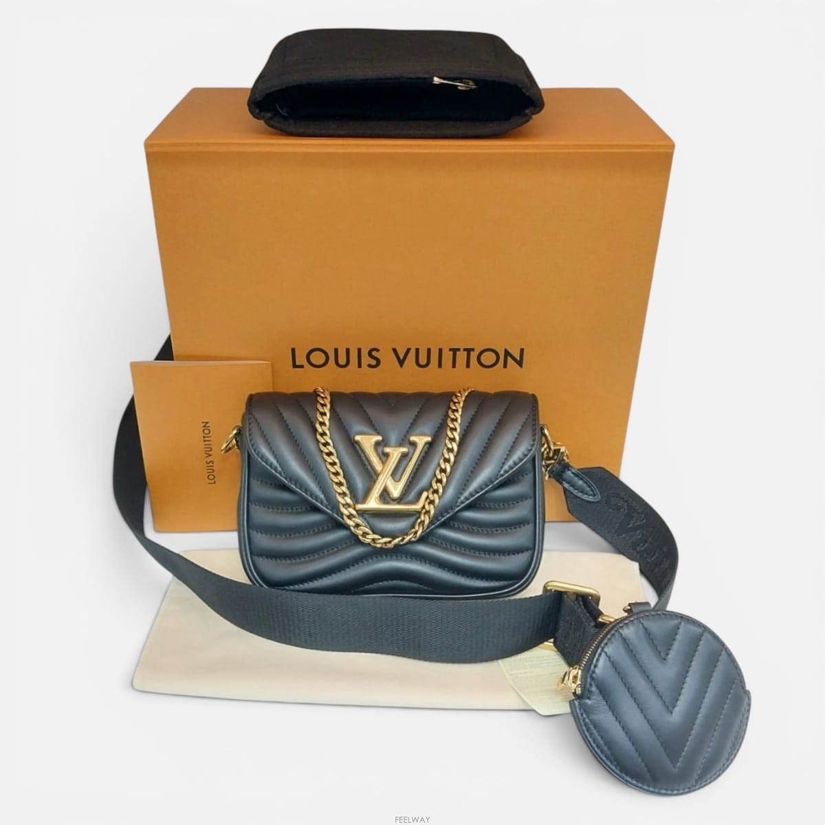 Louis Vuitton ���̺��� M56461 �� ���̺� ��Ƽ ����Ʈ ũ�ν�����̺��� M56461 �� ���̺� ��Ƽ ����Ʈ ũ�ν���