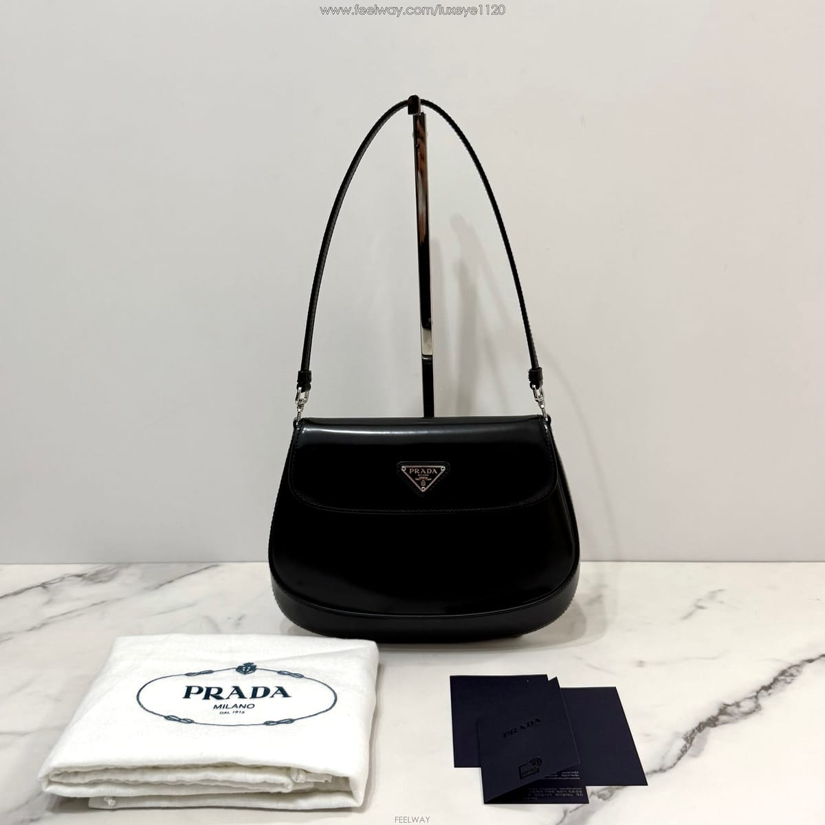 PRADA ����� �÷� Ŭ���� �귯���� ���� ����� ���� ���� 1BD311����� �÷� Ŭ���� �귯���� ���� ����� ���� ���� 1BD3