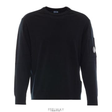 26 FW CP컴퍼니 로고 패치 크루넥 점퍼 999 18CMTS031A005100W