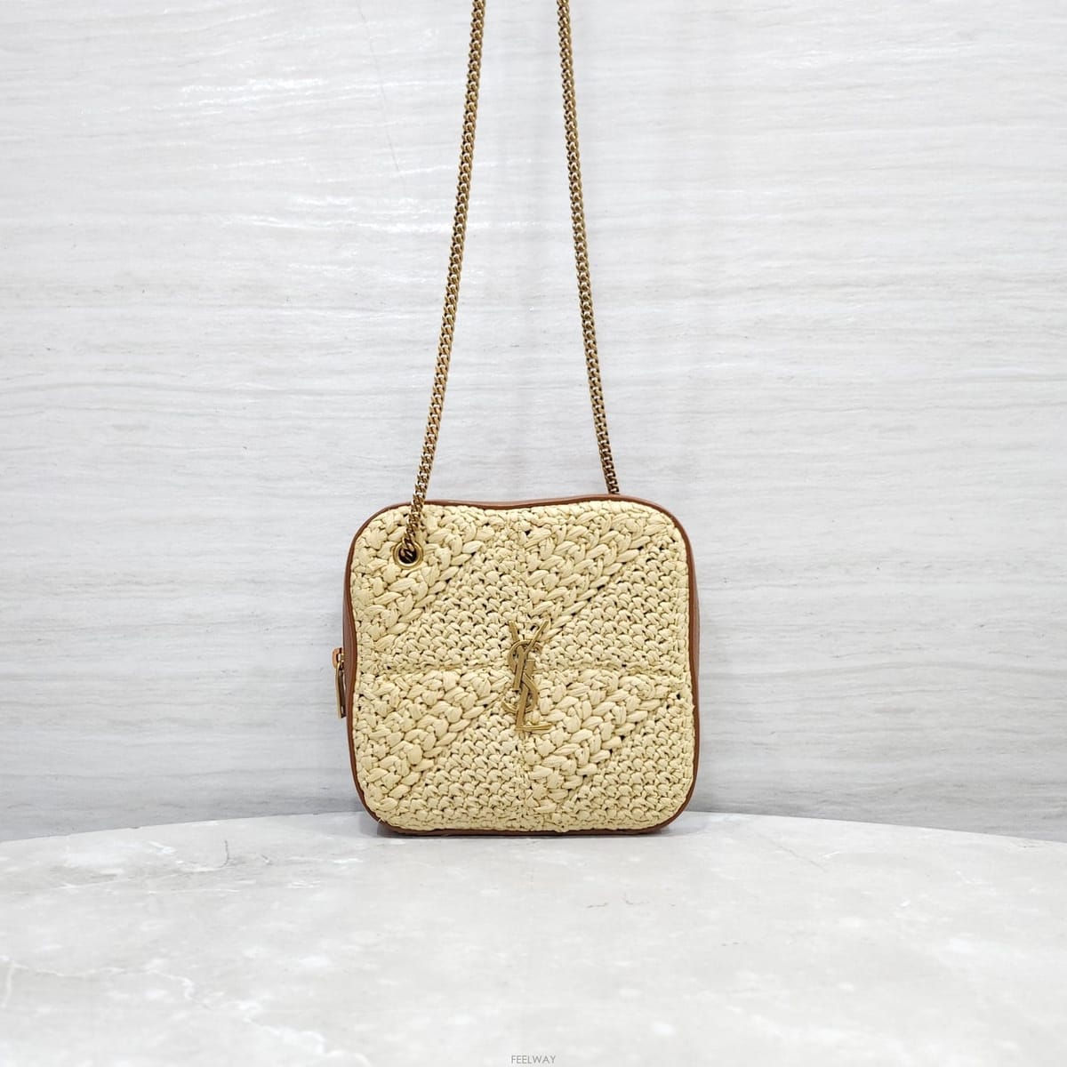 Saint Laurent [������] ���ζ� ���Ǿ� ���̹� ť�� ü�� ũ�ν��� 671861[������] ���ζ� ���Ǿ� ���̹� ť�� ü�� ũ�ν��� 67186