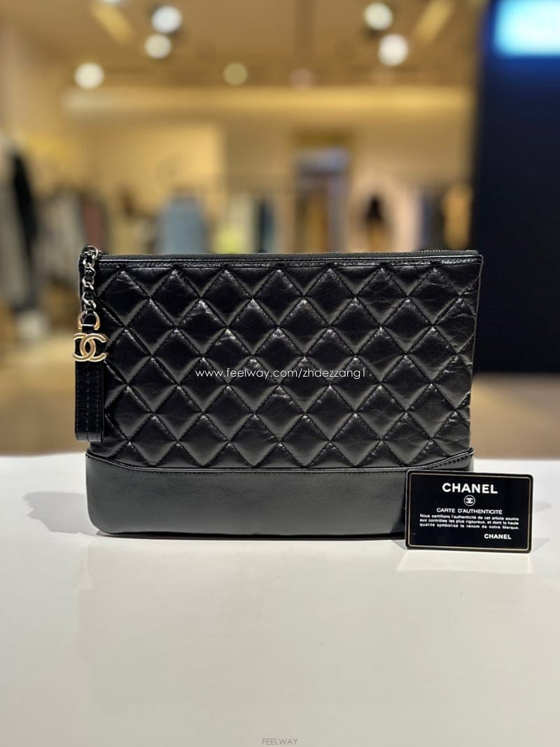 CHANEL ���� ���긮�� ���̵�� ���� Ŭ��ġ�� 28���� A84287���� ���긮�� ���̵�� ���� Ŭ��ġ�� 28���� A84287