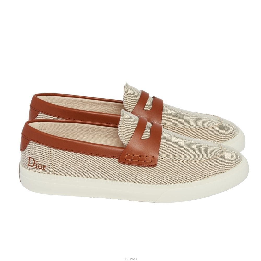 DIOR 26 F/W ��� �ȹ� ü���� ���� ĵ���� ī�� 3LO370ADU/H B074202909926 F/W ��� �ȹ� ü���� ���� ĵ���� ī�� 3LO370ADU/H B