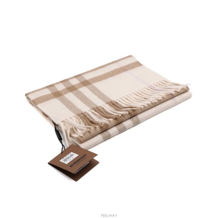 Burberry ������ 8020814 üũ ĳ�ù̾� ������ ��ī�� ���÷�aa66355������ 8020814 üũ ĳ�ù̾� ������ ��ī�� ���÷�aa663