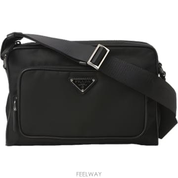PRADA ����� 2VH190 2DMH F0002 �ﰢ�ΰ� �����Ϸ� ����� ��������� 2VH190 2DMH F0002 �ﰢ�ΰ� �����Ϸ� ����� ����
