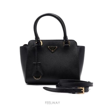 PRADA ����� 1BA380 ���� ���ǾƳ� �ﰢ ����ΰ� ��Ʈ�� �� ����� ũ�ν���aa65275����� 1BA380 ���� ���ǾƳ� �ﰢ ����ΰ� ��Ʈ�� �� ��