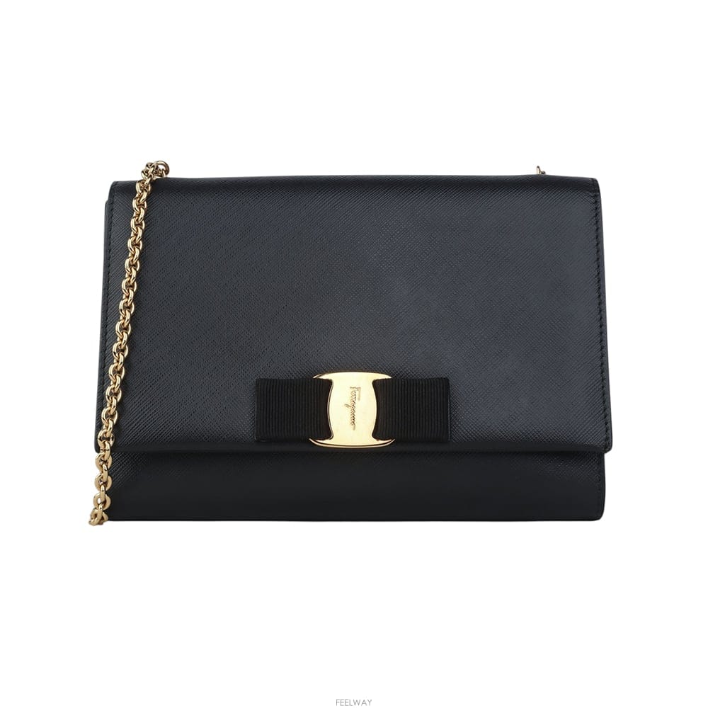 Ferragamo ��󰡸� 22 B558 ���� �ٶ� ���� ���� ü�� ũ�ν��� 37538��󰡸� 22 B558 ���� �ٶ� ���� ���� ü�� ũ�ν��� 375