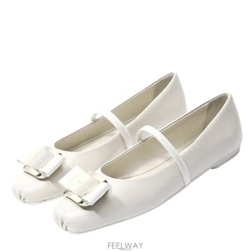 Ferragamo ��󰡸� �� �ٶ� �÷���Ʈ �߷� �÷� 01H345 768869��󰡸� �� �ٶ� �÷���Ʈ �߷� �÷� 01H345 768869