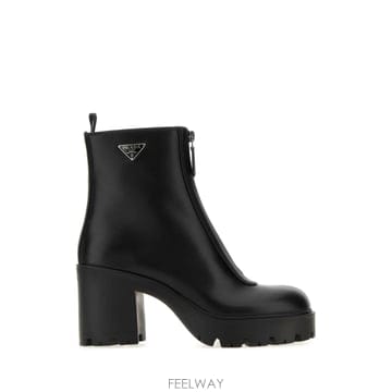 PRADA [X45]����� 1T620OF085UZE F0002 ���� ��Ŭ���� �̵� �պ��� �����̺��� Black leat[X45]����� 1T620OF085UZE F0002 ���� ��Ŭ���� �̵� ��