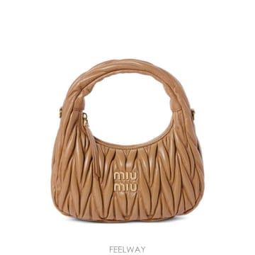 Miu Miu [P13]�̿�̿� 5BC125AN88F098L ���� ��Ʈ�� �ڵ�� ž�ڵ�� ���� ���۹� ����� ũ�ν��� ����[P13]�̿�̿� 5BC125AN88F098L ���� ��Ʈ�� �ڵ�� ž��