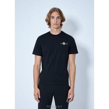 26 FW 몽클레어 남성 크루넥 로고 티셔츠 L2091 8C00052 8790F 999 TP875391760
