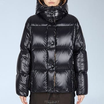26 FW 몽클레어 Parana 파라나 하이넥 후드 퀼트 L2093 1A00103 68950 999