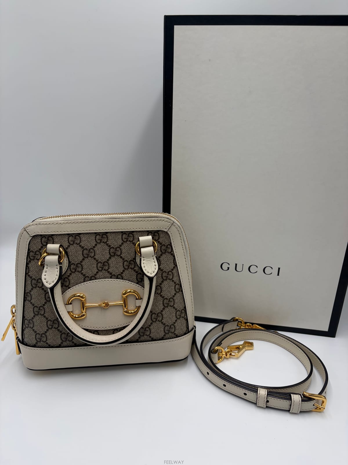 GUCCI ���� GG ������ ȭ��Ʈ 1955 Ȧ���� �̴� ž �ڵ�鱸�� GG ������ ȭ��Ʈ 1955 Ȧ���� �̴� ž �ڵ��