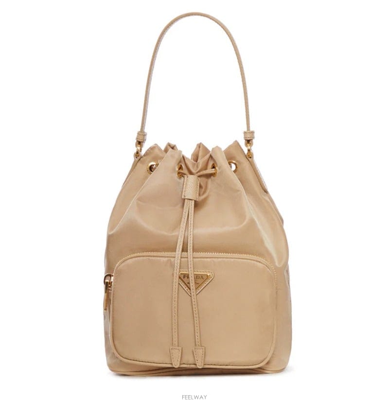 PRADA [�񿣺��ǰ��] PRADA ����� ���� �࿧ �����Ϸ� ��Ŷ�� ũ�ν���[�񿣺��ǰ��] PRADA ����� ���� �࿧ �����Ϸ� ��Ŷ�� 