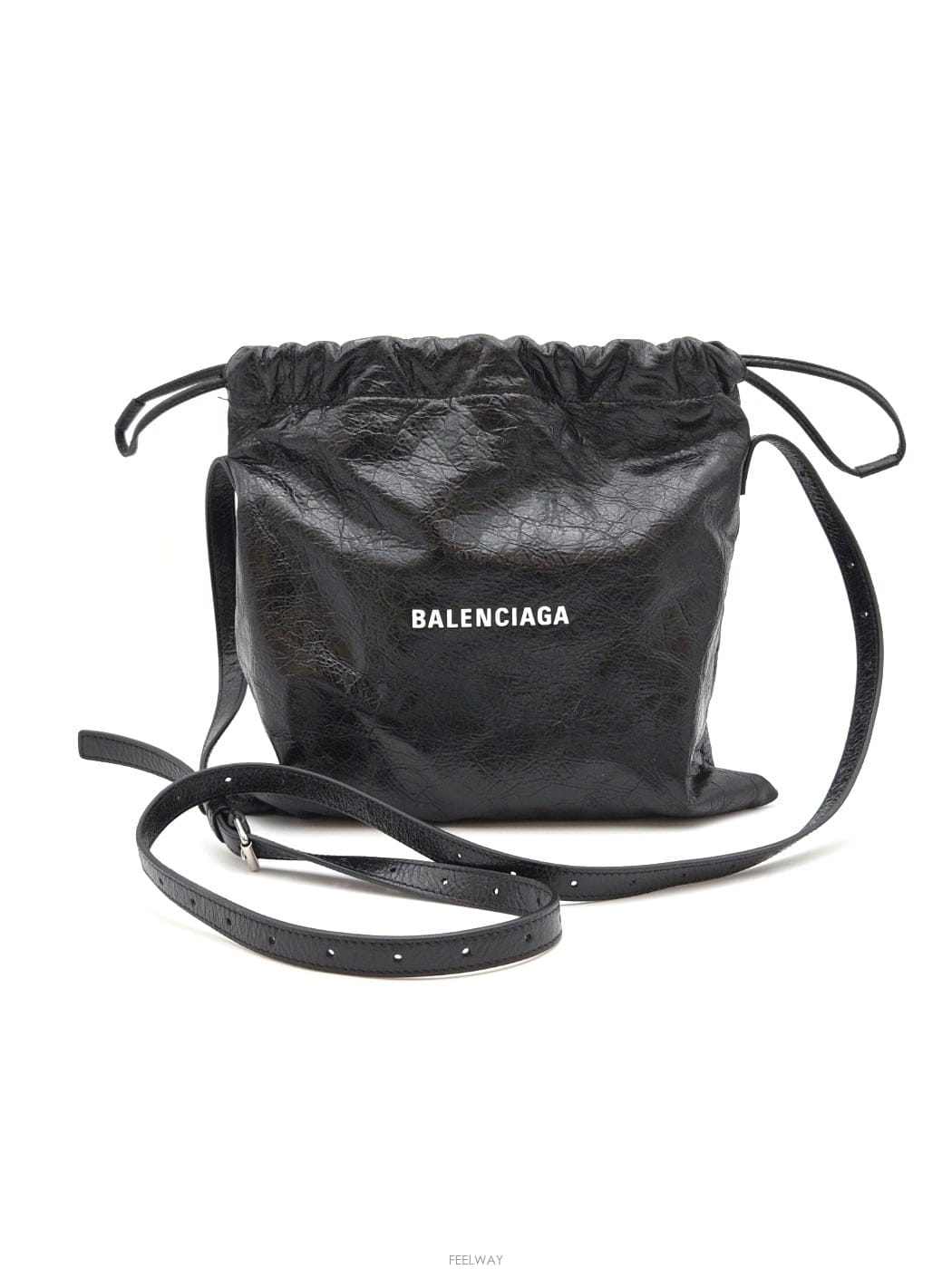 Balenciaga [�ٿ� ������] �߷��þư� ���� �Ŀ�ġ ũ�ν���(847109) ���� A+[�ٿ� ������] �߷��þư� ���� �Ŀ�ġ ũ�ν���(847109) 