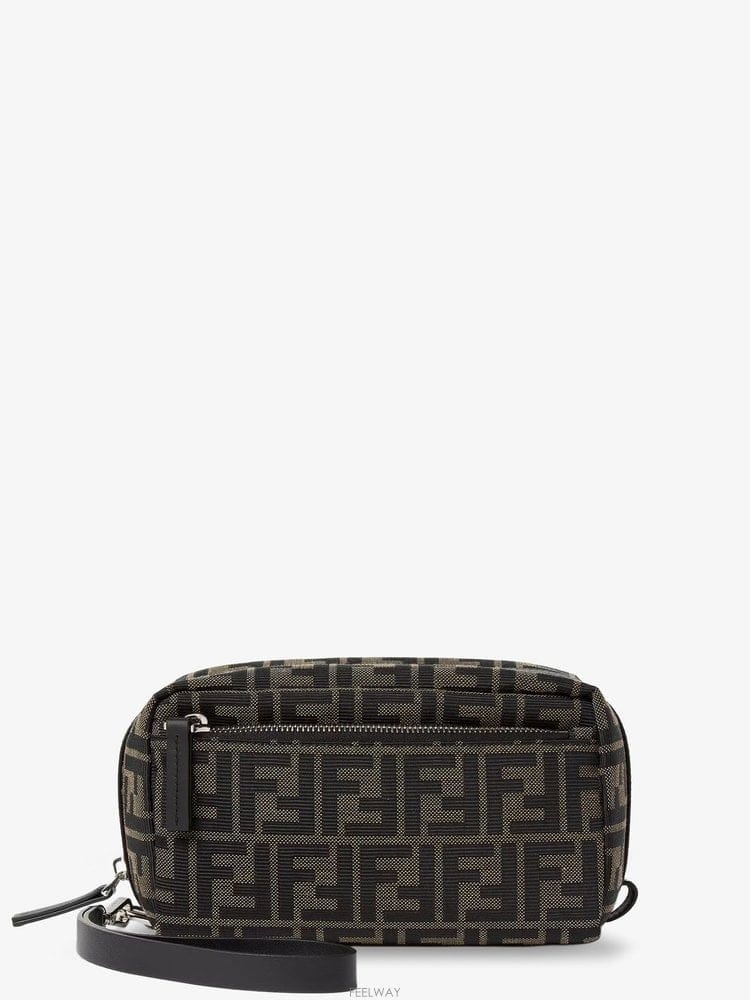 FENDI ��� FF ZUCCA ��ī�� �к긯 Ŭ��ġ �� 8N0216B16FF B0652255544��� FF ZUCCA ��ī�� �к긯 Ŭ��ġ �� 8N0216B16FF B065