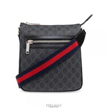 GUCCI ���� 26SS GG ������ ũ�ν��� ���� 792082 FADJA 1042���� 26SS GG ������ ũ�ν��� ���� 792082 FADJA 1042
