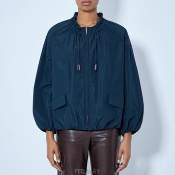 Max Mara 26 FW �������� ũ��� ��ο콺Ʈ�� ���� ���� ���� 2629026021600 00826 FW �������� ũ��� ��ο콺Ʈ�� ���� ���� ���� 2629
