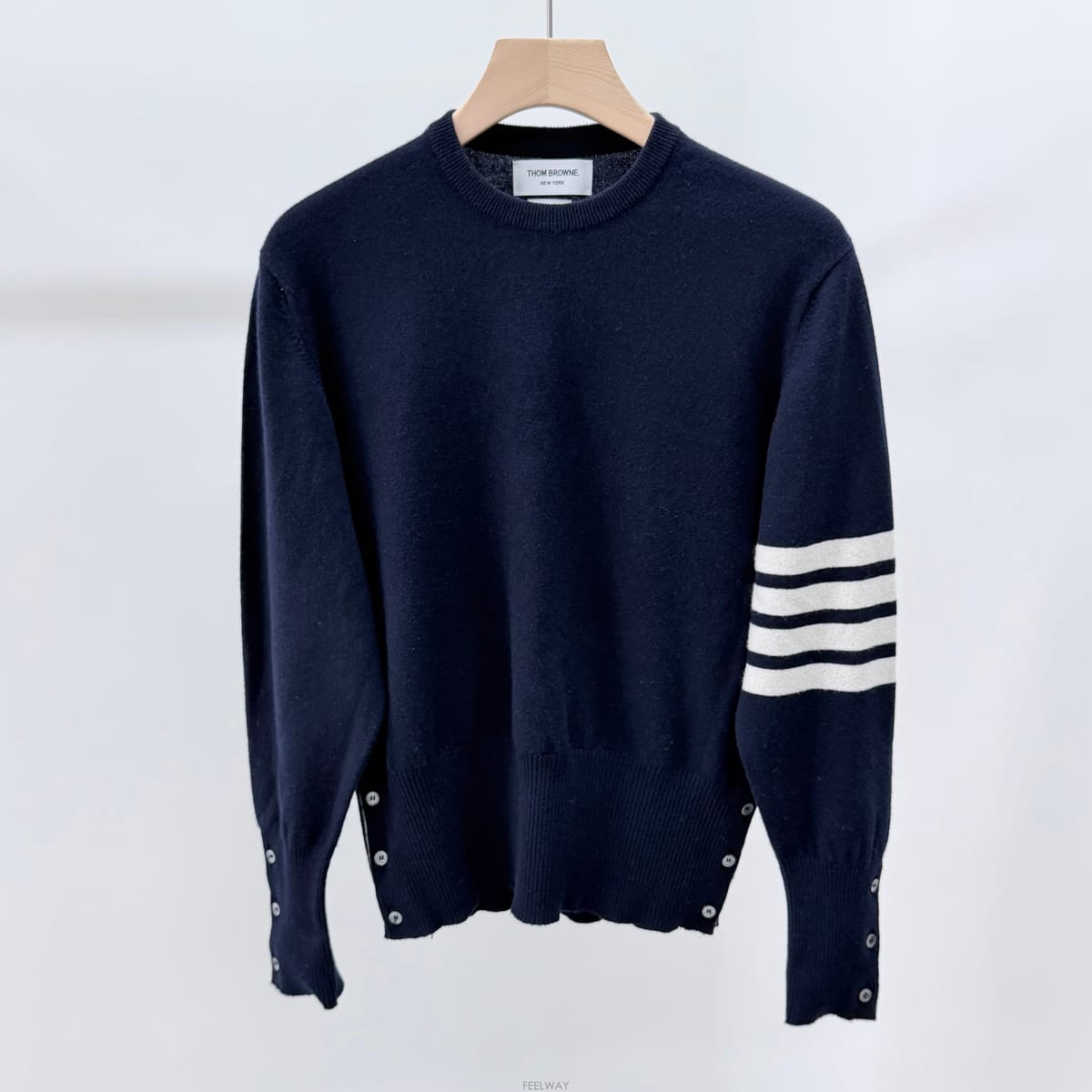Thom Browne [S+��/4] ����� �缱���� ĳ�ù̾� ��Ʈ ���̺�[S+��/4] ����� �缱���� ĳ�ù̾� ��Ʈ ���̺�