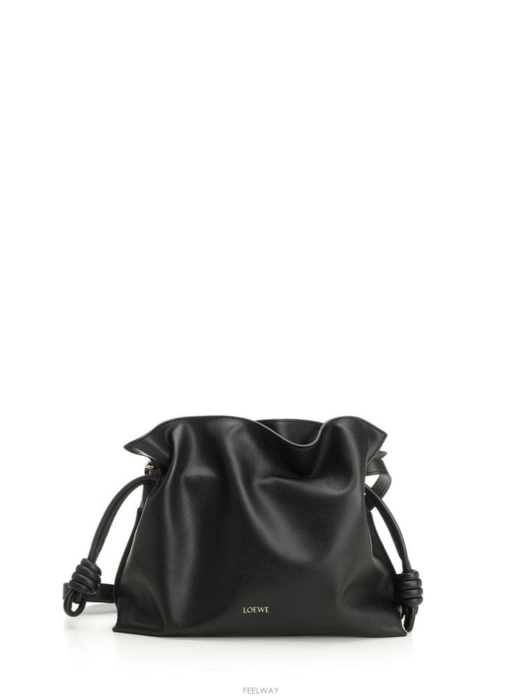 Loewe 26 F/W �ο��� �̵�� FLAMENCO Ŭ��ġ �� ����Ʈ ���� A B002225610226 F/W �ο��� �̵�� FLAMENCO Ŭ��ġ �� ����Ʈ ���� A 
