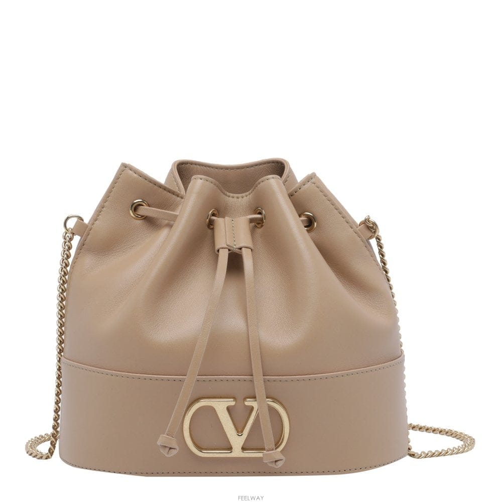 Valentino 26 F/W �߷�Ƽ�� V�ΰ� �ñ״�ó ��Ŷ �� P0T83AWD/WRP B001225644326 F/W �߷�Ƽ�� V�ΰ� �ñ״�ó ��Ŷ �� P0T83AWD/WRP B0