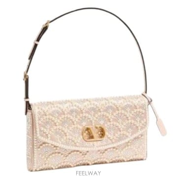 Valentino 26FW �߷�Ƽ�� ����ٴ� ���� 9W2B0T31 SYY4M526FW �߷�Ƽ�� ����ٴ� ���� 9W2B0T31 SYY4M5