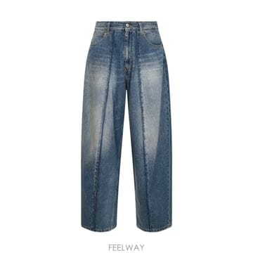 26SS 메종마르지엘라 Jeans with vitage effect SH0LA0011M30055961 TP5