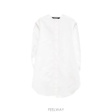 Jacquemus 26SS ��ũ���� Loose �� �巹�� DRW00759AW00780100 TP57052992726SS ��ũ���� Loose �� �巹�� DRW00759AW00780100 TP570