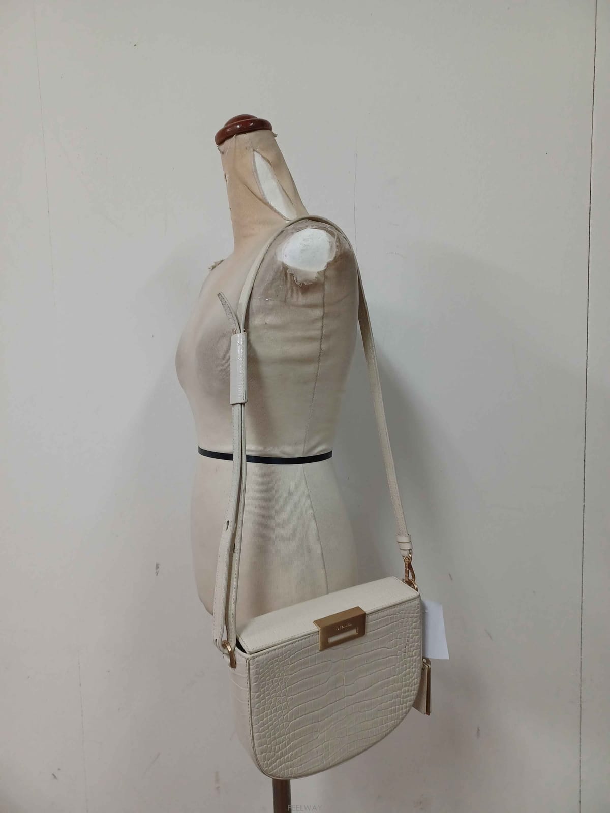 | Other Brand | ��ȫ����/B-10859/���̱׶��̽� ��ǰ ������ ���� ũ�ν����ȫ����/B-10859/���̱׶��̽� ��ǰ ������ ���� ũ�ν�